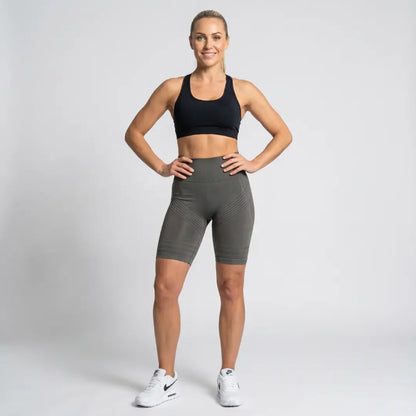 Korte 3D-shorts mod gnaver mellem lårene